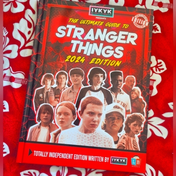 Stranger Things 2024 Ultimate Guide Hardcover Book UK Edition Graphic Novel - Picture 1 of 9